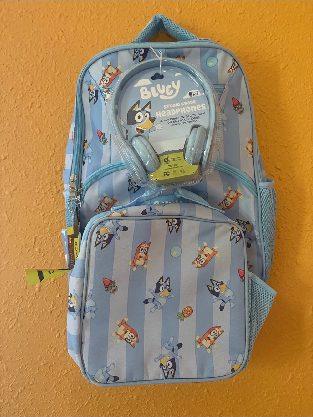 Bluey Kids Backpack with Cartoon Print and Matching Headphones